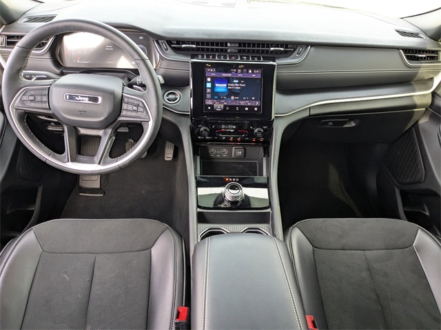 2025 Jeep Grand Cherokee Altitude X 4x2