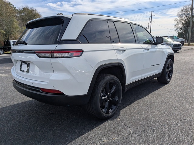 2025 Jeep Grand Cherokee Altitude X 4x2