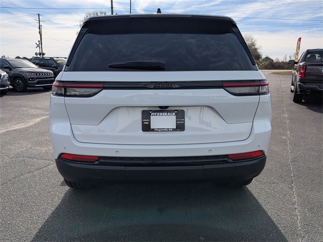 2025 Jeep Grand Cherokee Altitude X 4x2