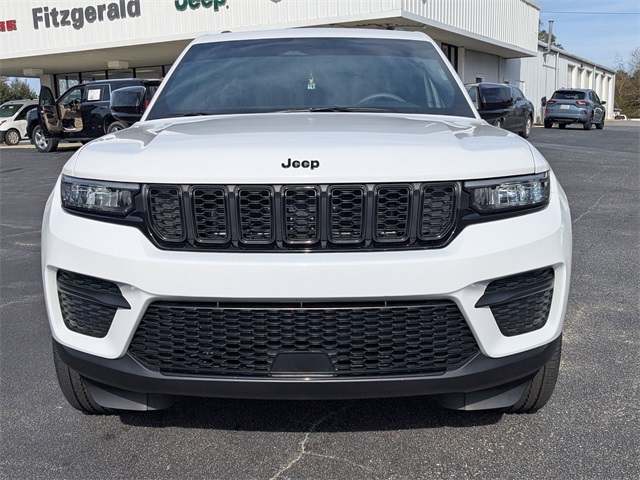 2025 Jeep Grand Cherokee Altitude X 4x2