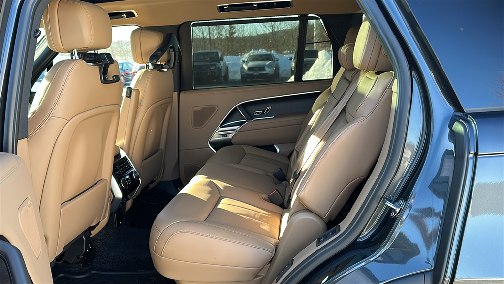 new 2026 Land Rover Range Rover car, priced at $158,415
