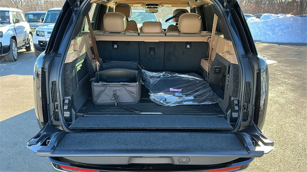 new 2026 Land Rover Range Rover car, priced at $158,415