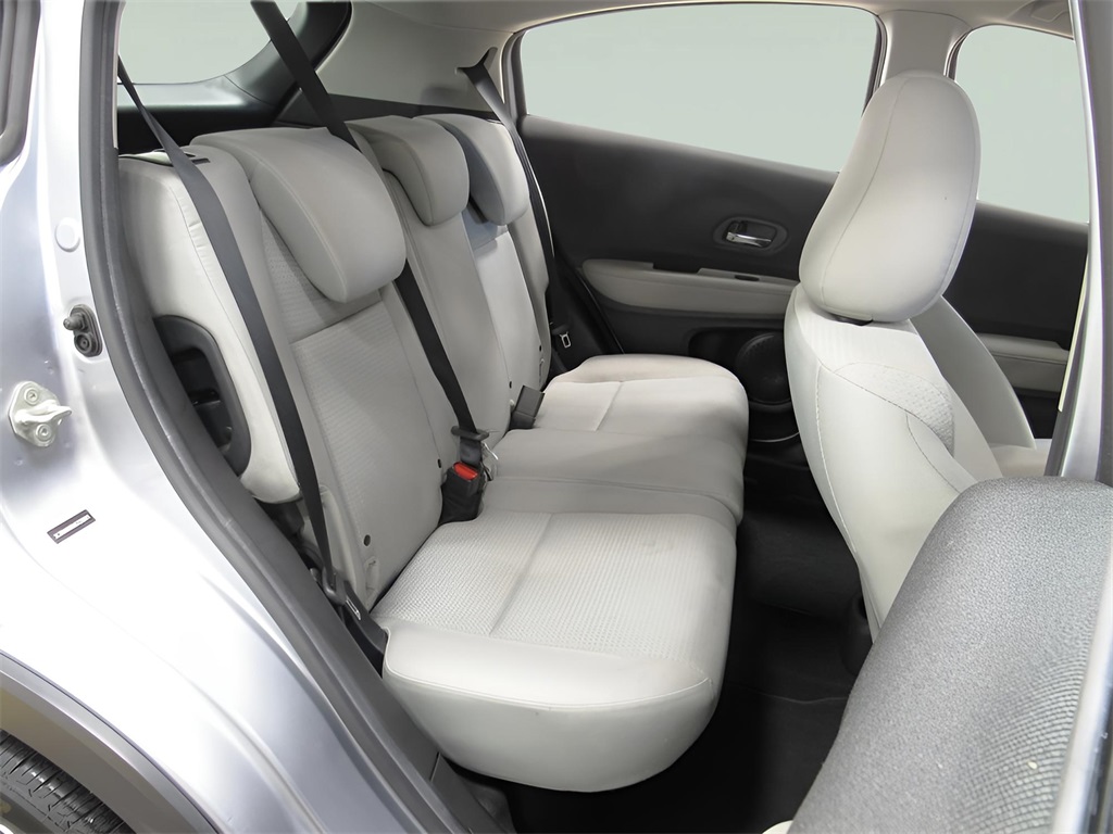 2019 Honda HR-V LX photo 3