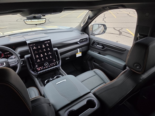 2026 GMC Yukon XL 4WD AT4