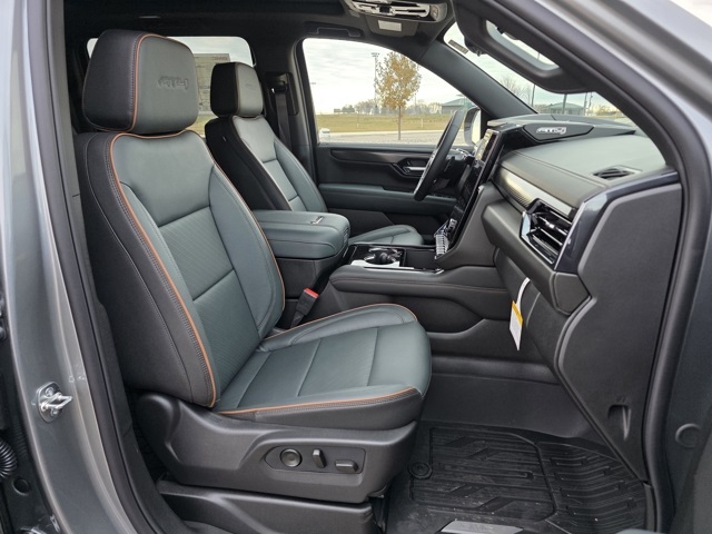 2026 GMC Yukon XL 4WD AT4