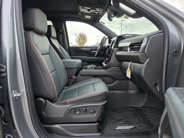 2026 GMC Yukon XL 4WD AT4