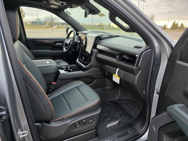 2026 GMC Yukon XL 4WD AT4