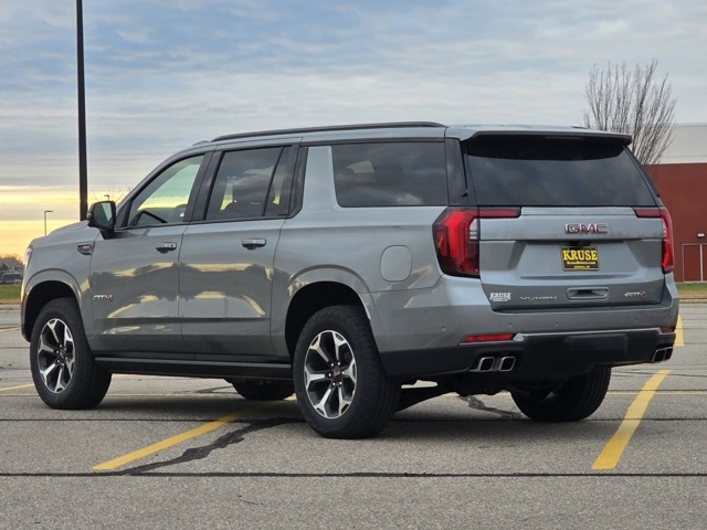 2026 GMC Yukon XL 4WD AT4
