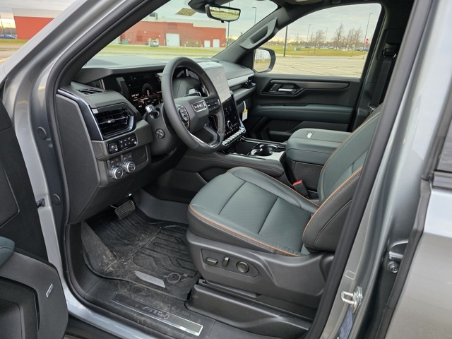 2026 GMC Yukon XL 4WD AT4