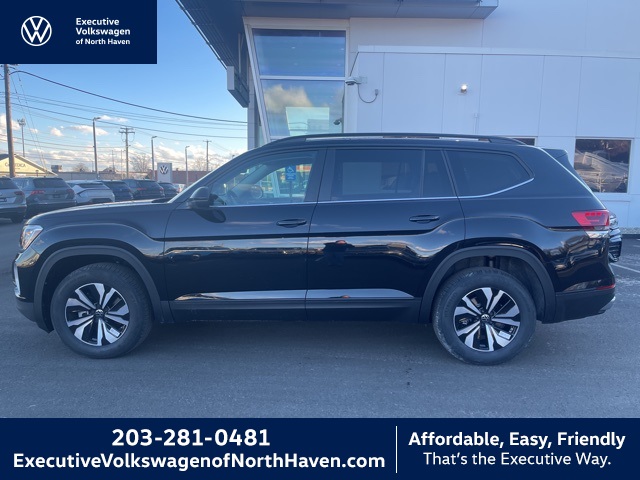 2026 Volkswagen Atlas SE's photo