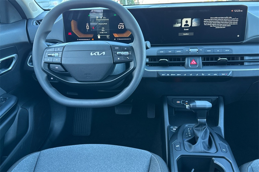 new 2025 Kia K4 car, priced at $22,185