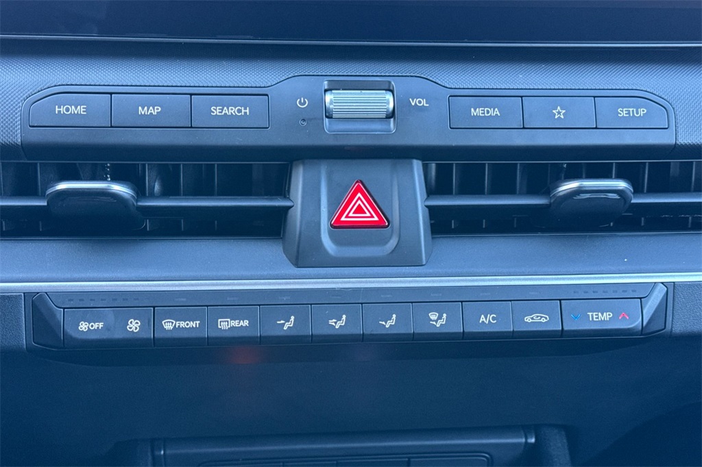 new 2025 Kia K4 car, priced at $22,185