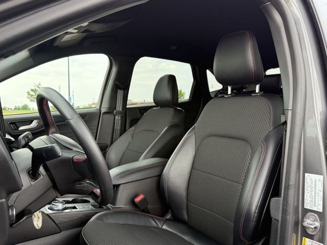 2023 Ford Escape ST-Line Elite