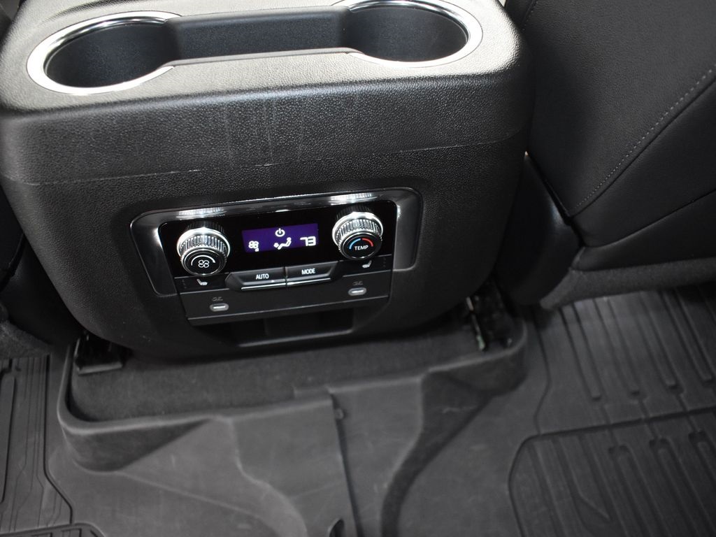 2023 Onyx Black GMC Yukon AT4 4X4 SUV