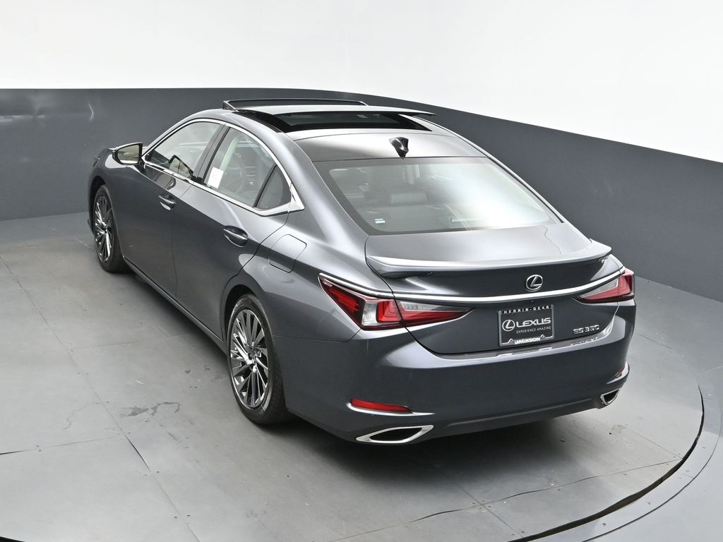 2025 Gray Lexus ES 350 Ultra Luxury FWD Sedan