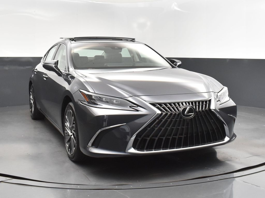 2025 Gray Lexus ES 350 Ultra Luxury FWD Sedan