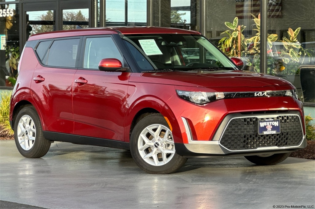 used 2023 Kia Soul car, priced at $18,909