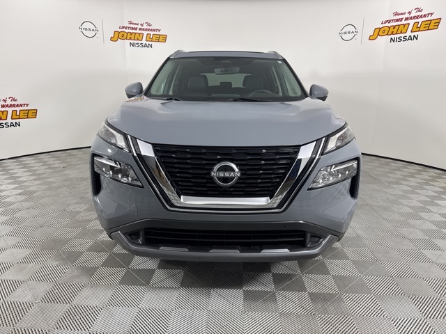 2023 Boulder Gray Pearl Nissan Rogue SL FWD SUV