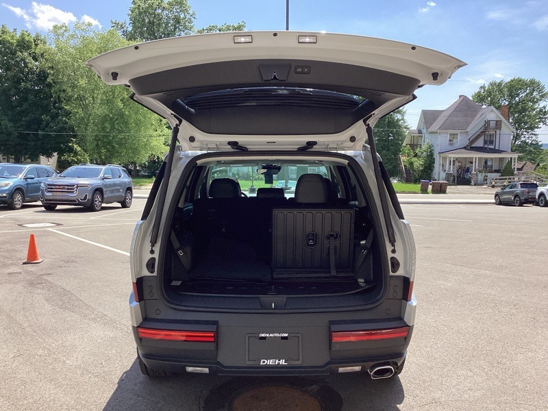 New 2025 Hyundai Santa Fe SUV