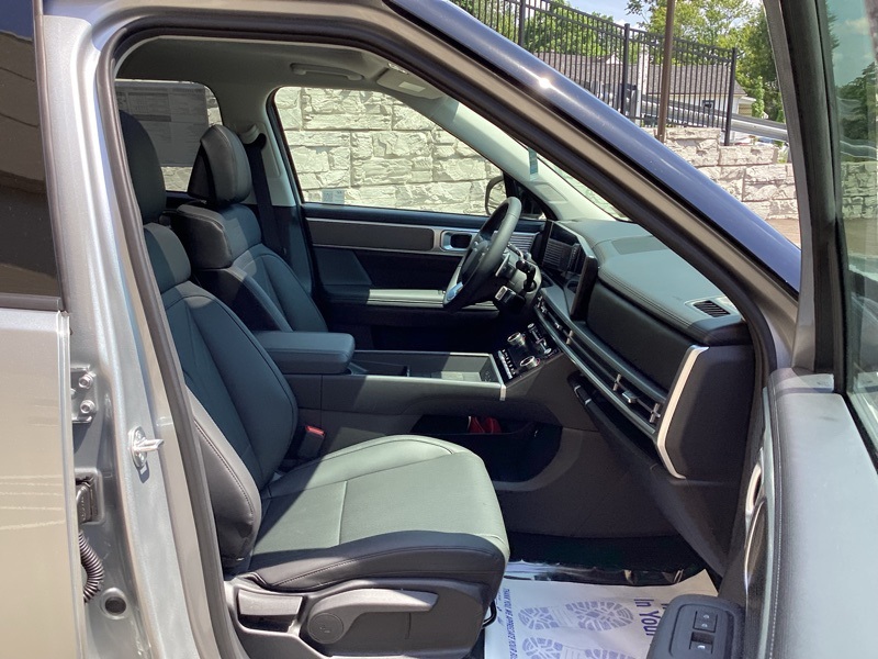 New 2025 Hyundai Santa Fe SUV