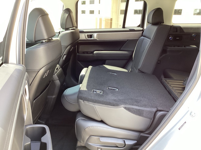 New 2025 Hyundai Santa Fe SUV