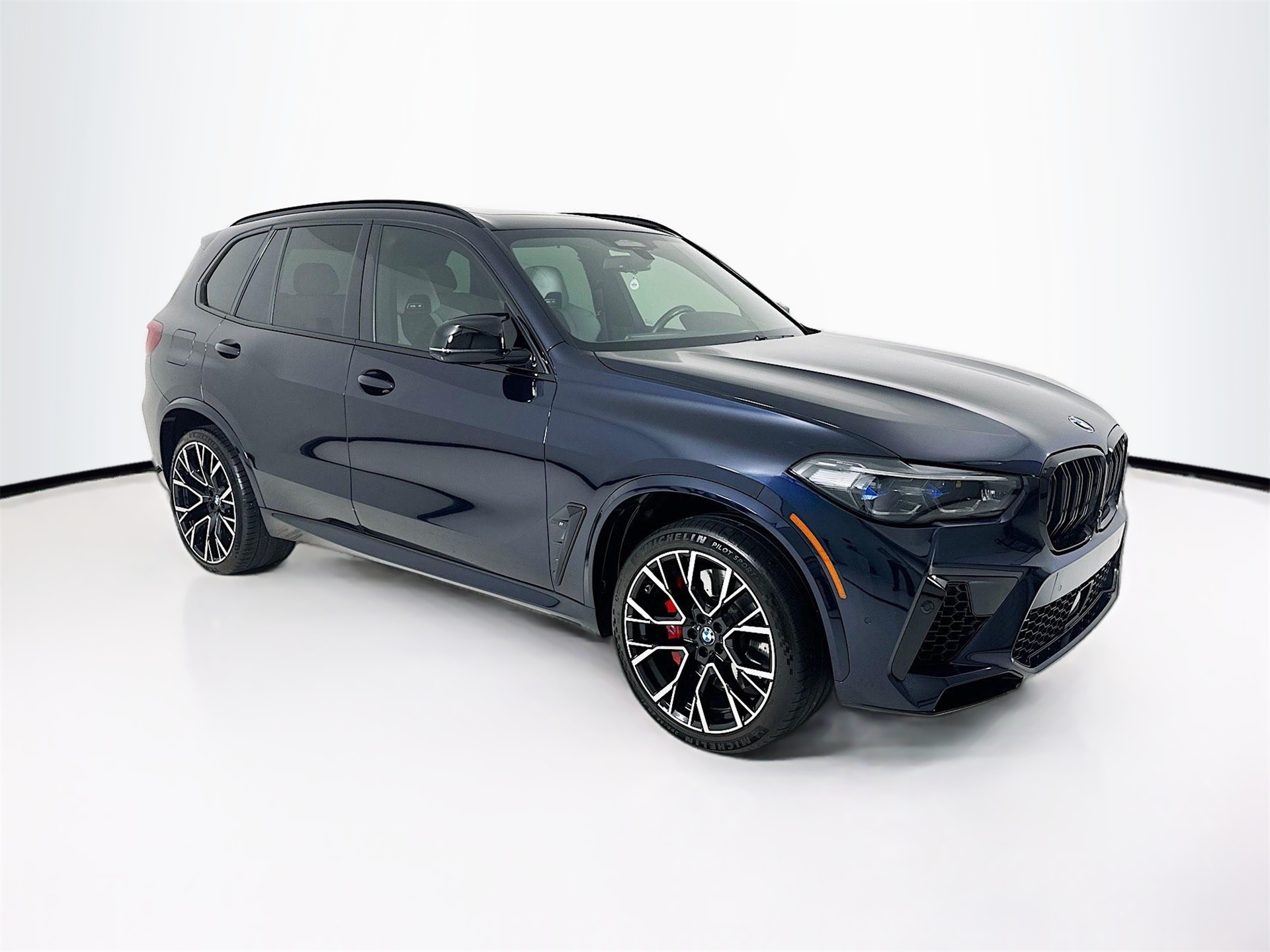 2022 BMW X5 M Base