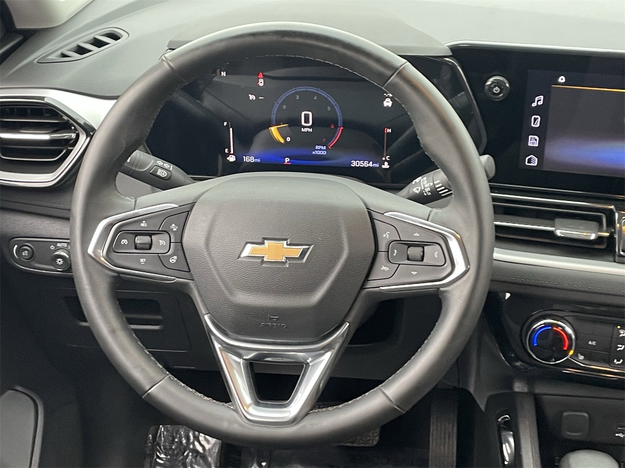 used 2024 Chevrolet TrailBlazer car, priced at $20,476