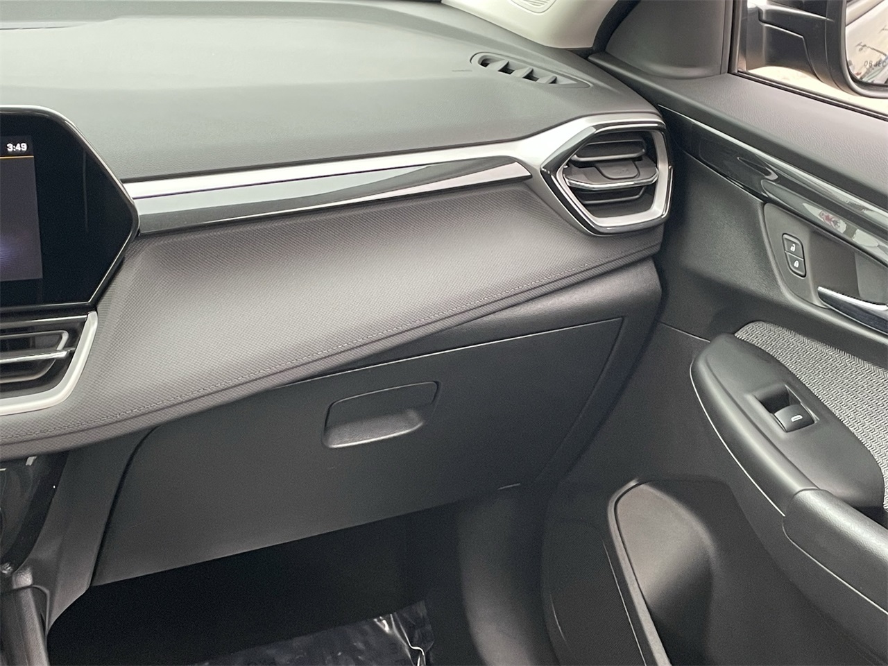 used 2024 Chevrolet TrailBlazer car, priced at $20,476