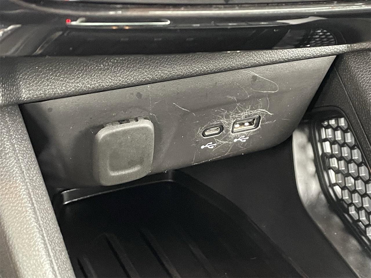 used 2024 Chevrolet TrailBlazer car, priced at $20,476