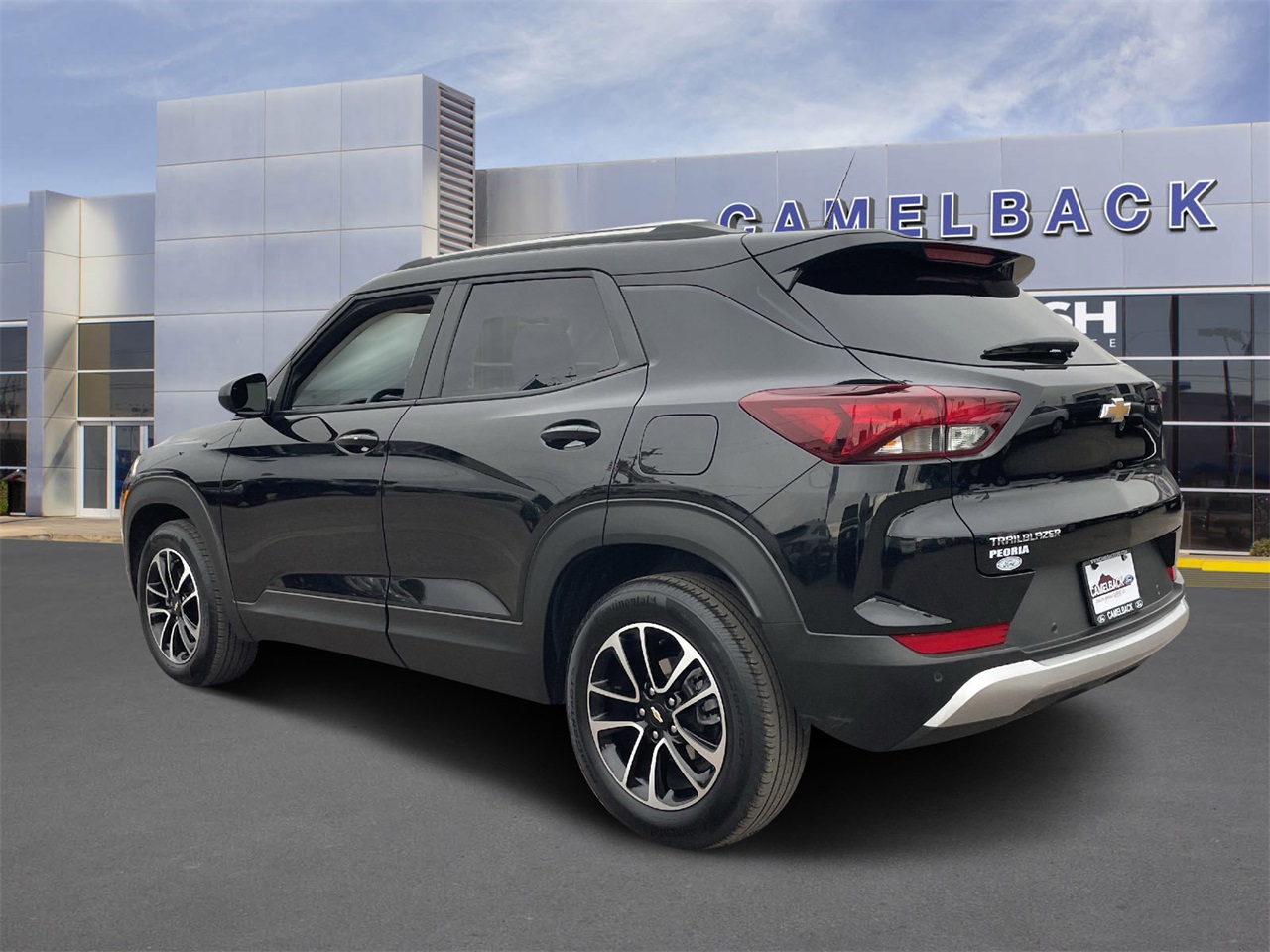 used 2024 Chevrolet TrailBlazer car, priced at $20,476