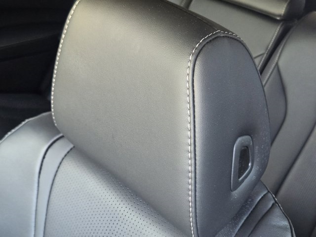 used 2026 Acura MDX car, priced at $51,800