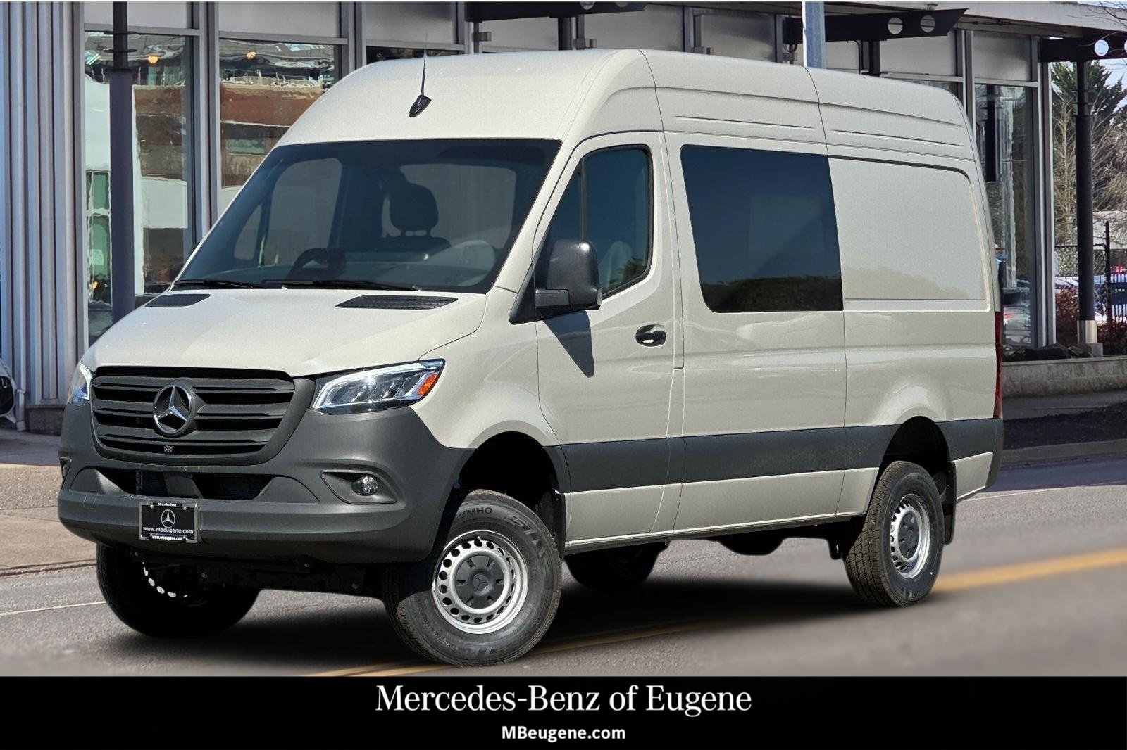 2025 Mercedes-Benz Sprinter Cargo Van Base's photo