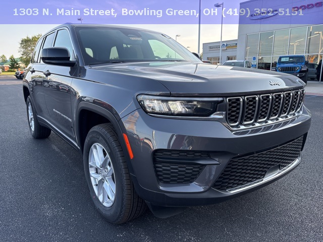 new 2024 Jeep Grand Cherokee Laredo 4D Sport Utility