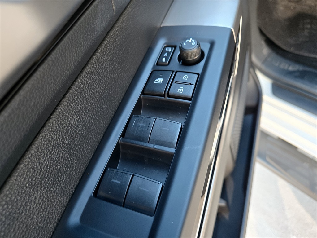 Used 2024 Toyota Tundra Truck