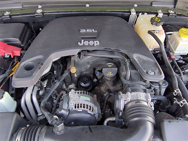 used 2021 Jeep Gladiator car, priced at $27,911