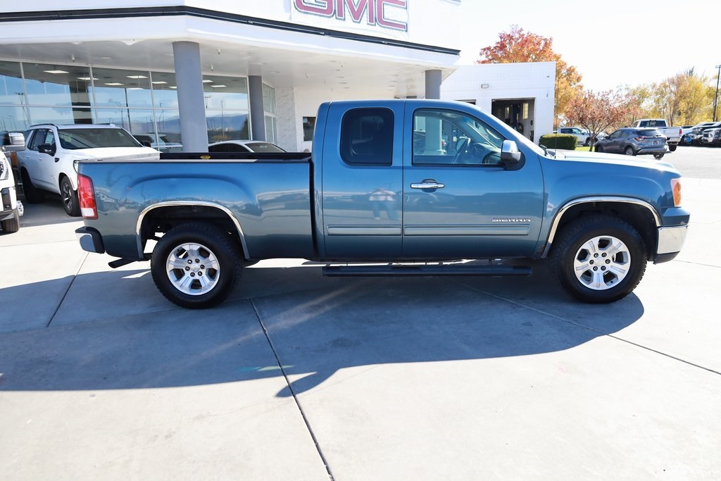 2011 Gmc Sierra 1500 SLE photo 4