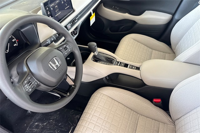 2026 Honda HR-V LX photo 10