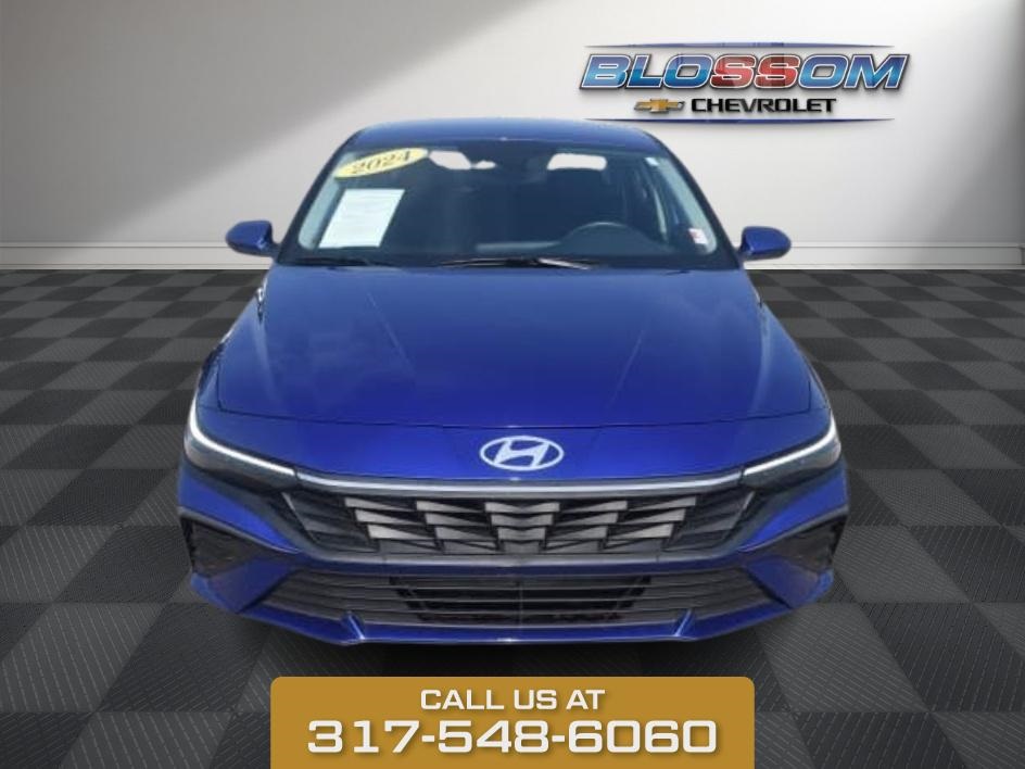 2024 Intense Blue Hyundai Elantra SEL FWD Sedan