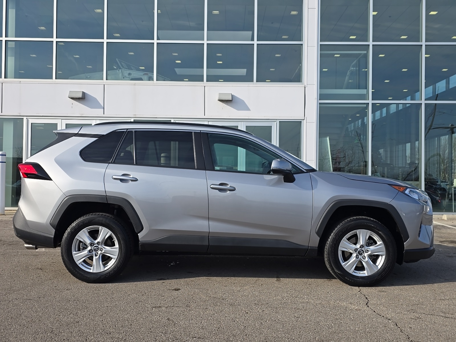 used 2019 Toyota RAV4 car, priced at $21,500
