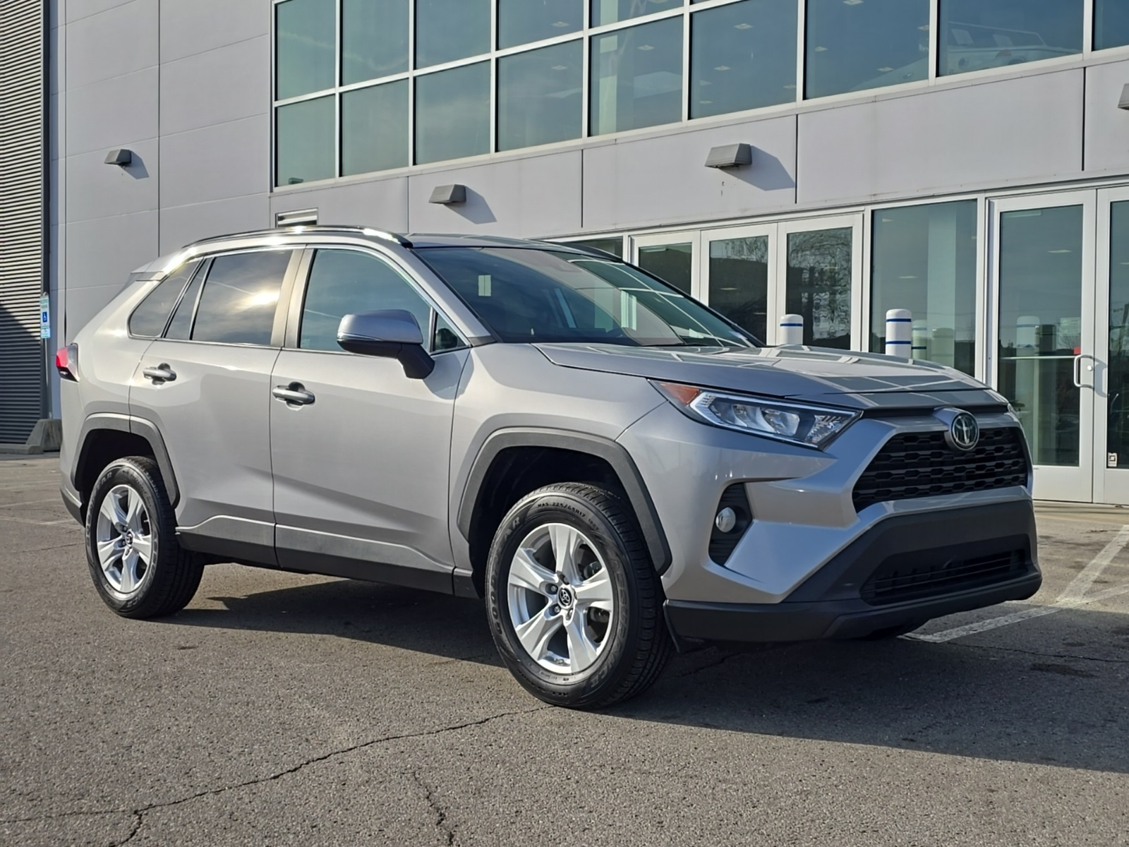 used 2019 Toyota RAV4 car, priced at $21,500