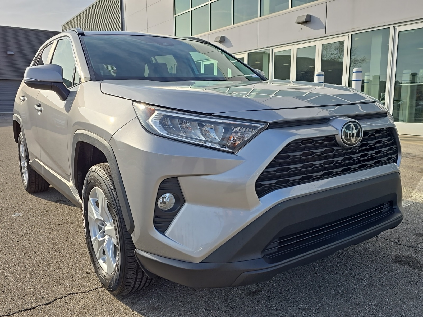 used 2019 Toyota RAV4 car, priced at $21,500
