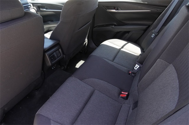 2025 Toyota Camry LE photo 9