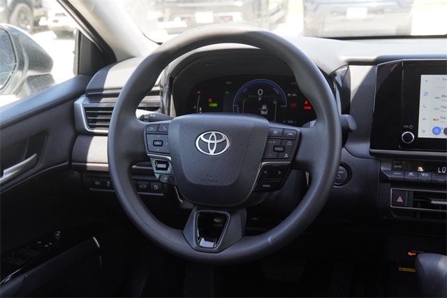 2025 Toyota Camry LE photo 12