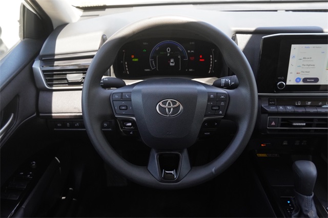 2025 Toyota Camry LE photo 13