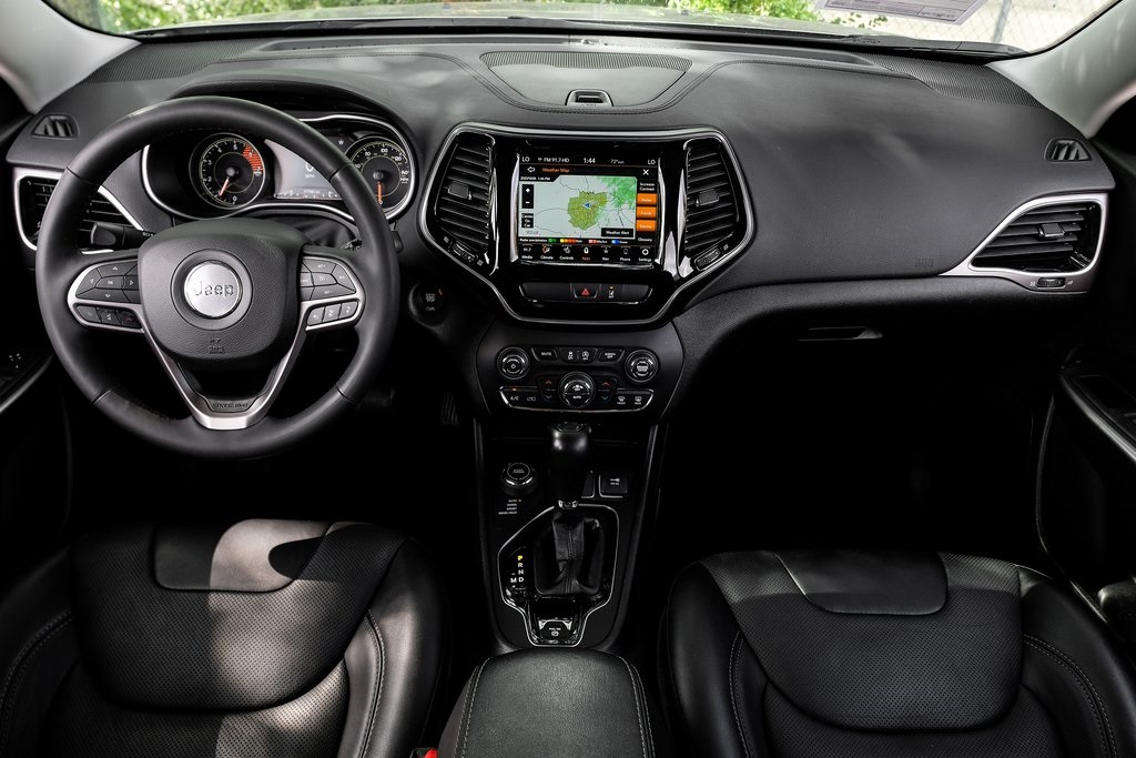 used 2022 Jeep Cherokee car, priced at $24,008