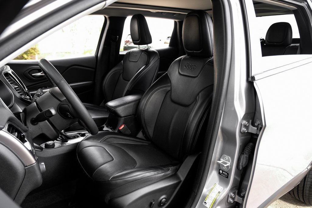 used 2022 Jeep Cherokee car, priced at $24,008