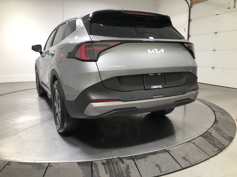 2026 Kia Sportage Hybrid LX photo 4