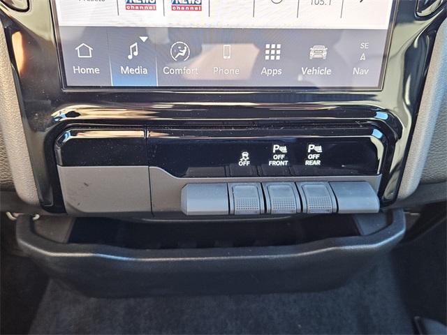 2025 Ram 1500 Laramie Crew Cab 4x4 5'7" Box