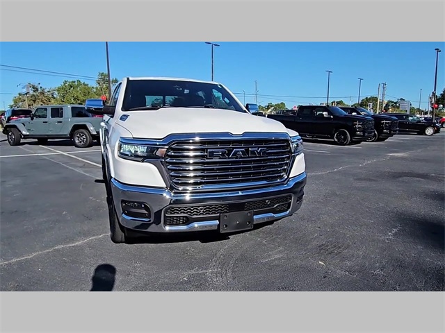 2025 Ram 1500 Laramie Crew Cab 4x4 5'7" Box