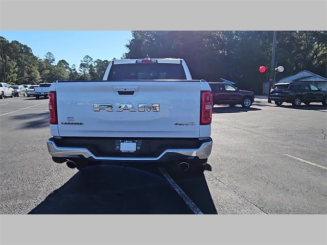2025 Ram 1500 Laramie Crew Cab 4x4 5'7" Box